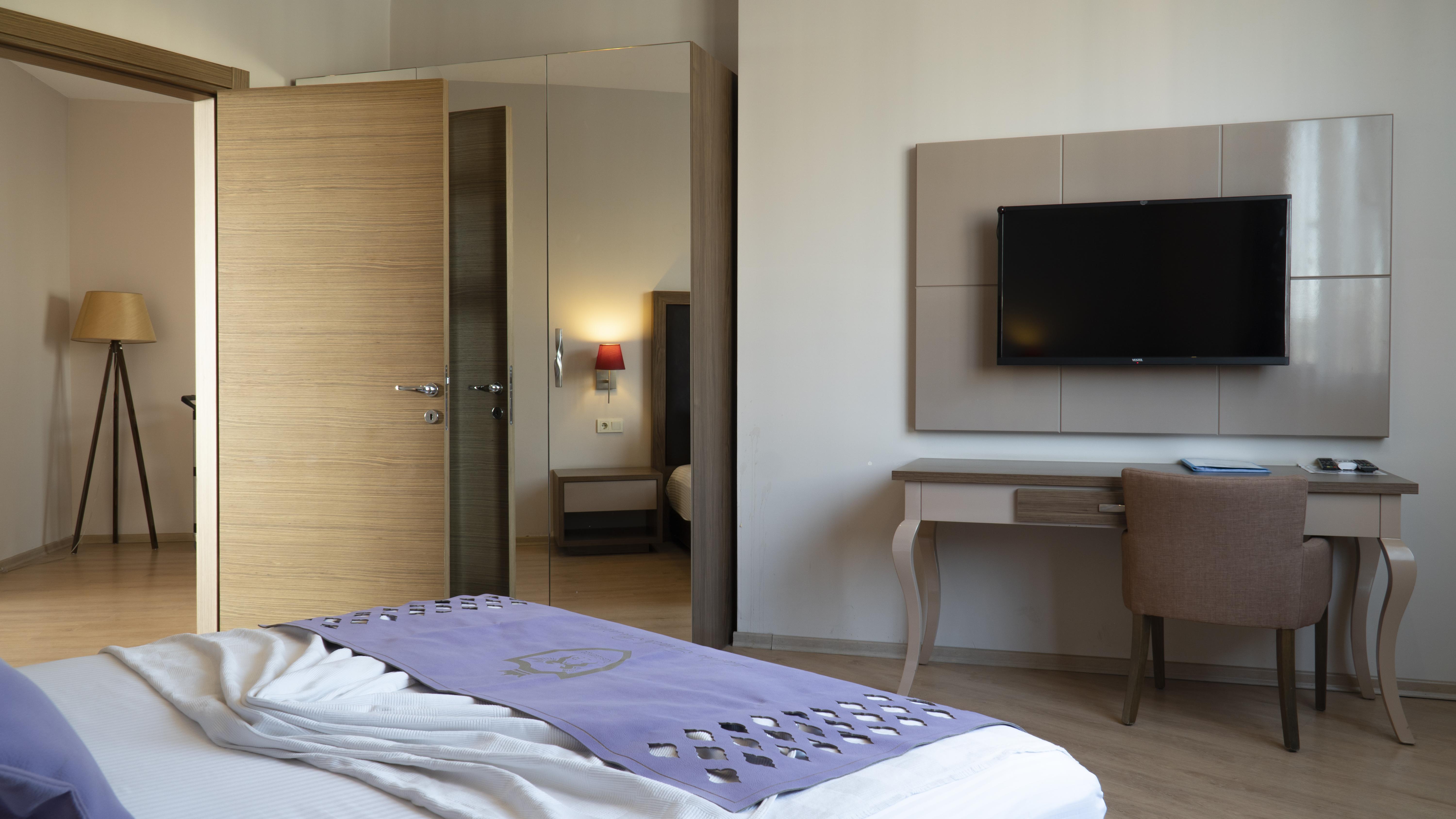 Ladies Beach Suite Hotel (Adults Only) Kusadasi Exterior photo