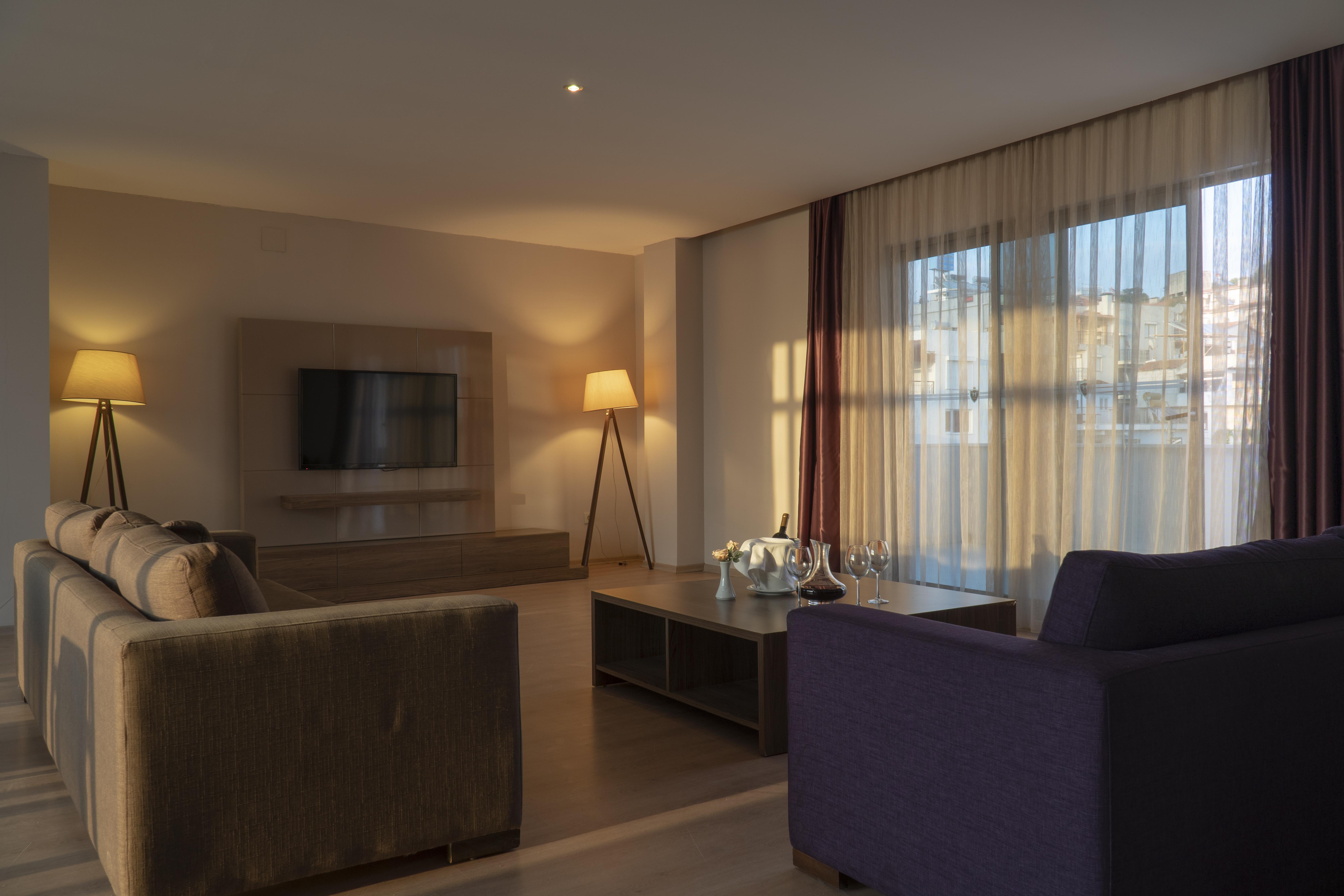 Ladies Beach Suite Hotel (Adults Only) Kusadasi Exterior photo