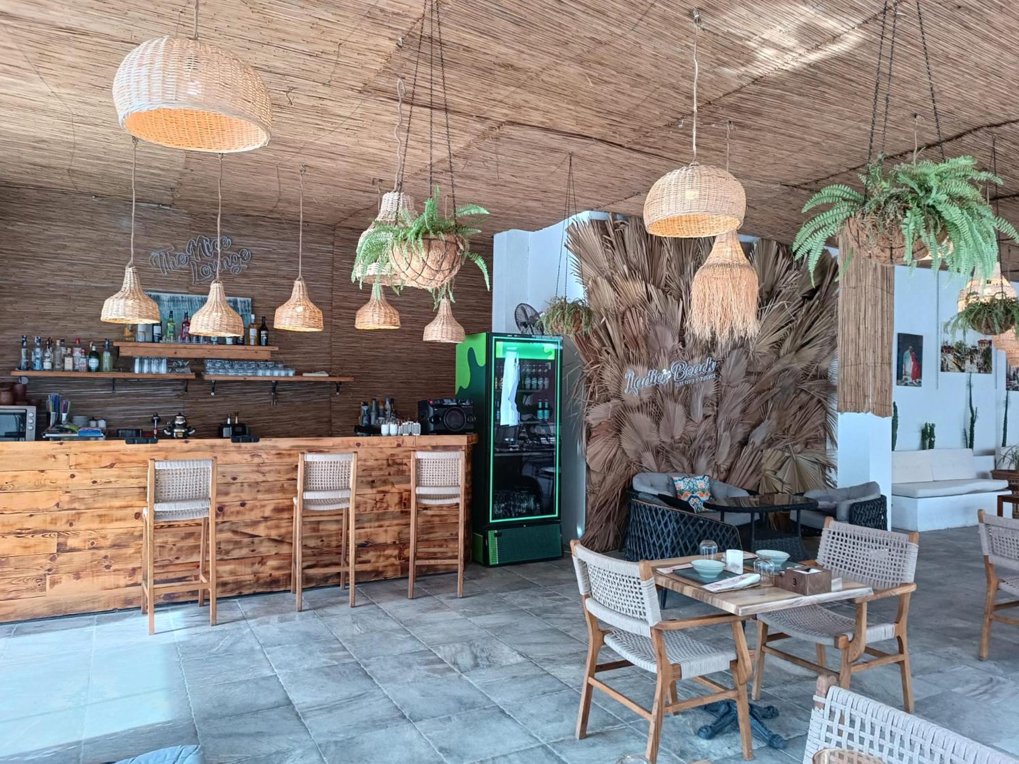 Ladies Beach Suite Hotel (Adults Only) Kusadasi Exterior photo