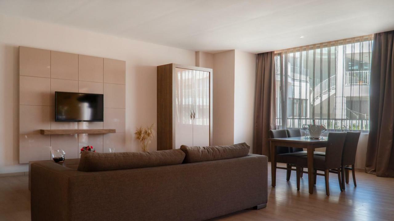 Ladies Beach Suite Hotel (Adults Only) Kusadasi Exterior photo